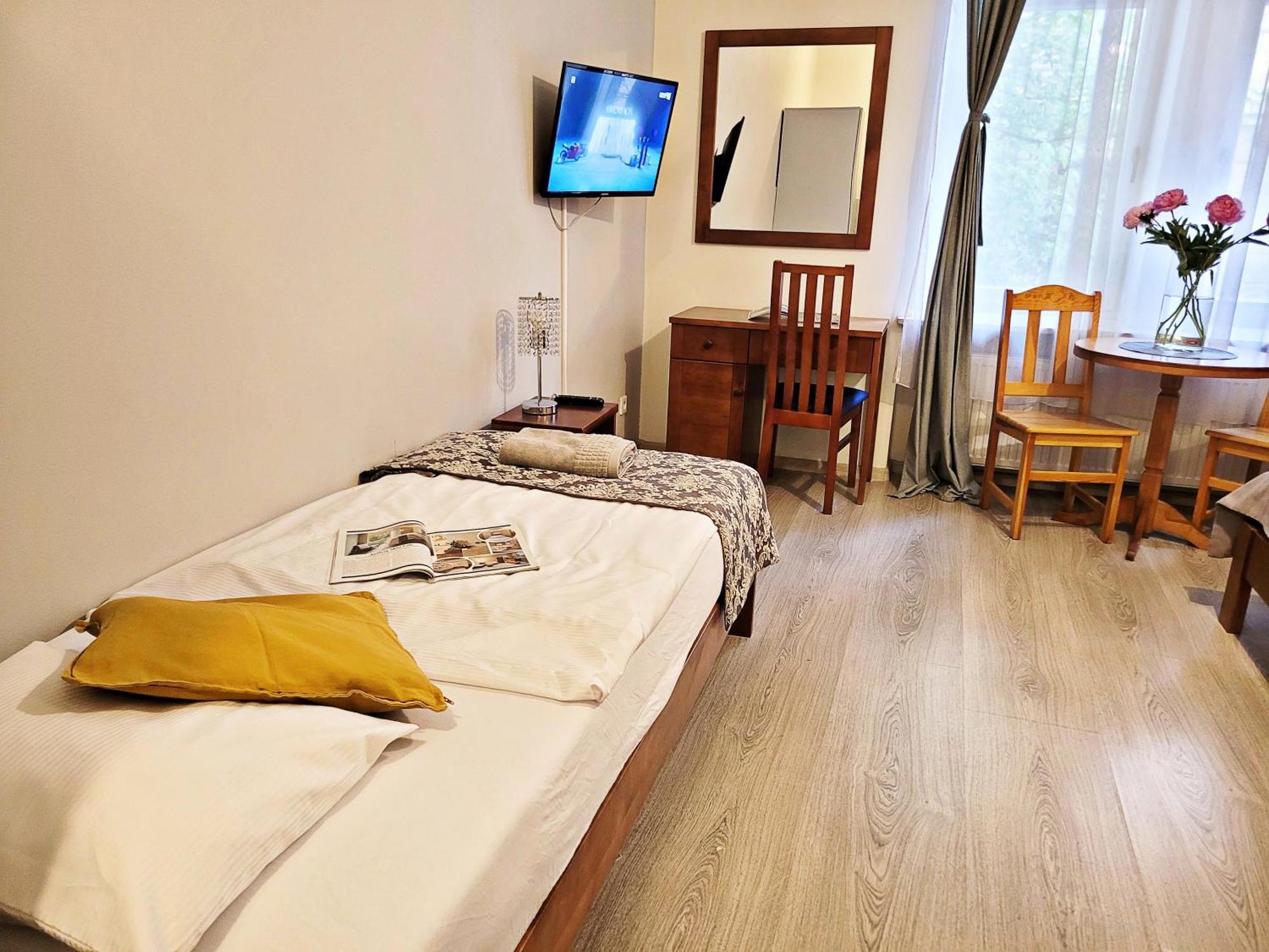 Dream Post Aparthotel Krakow Exterior photo