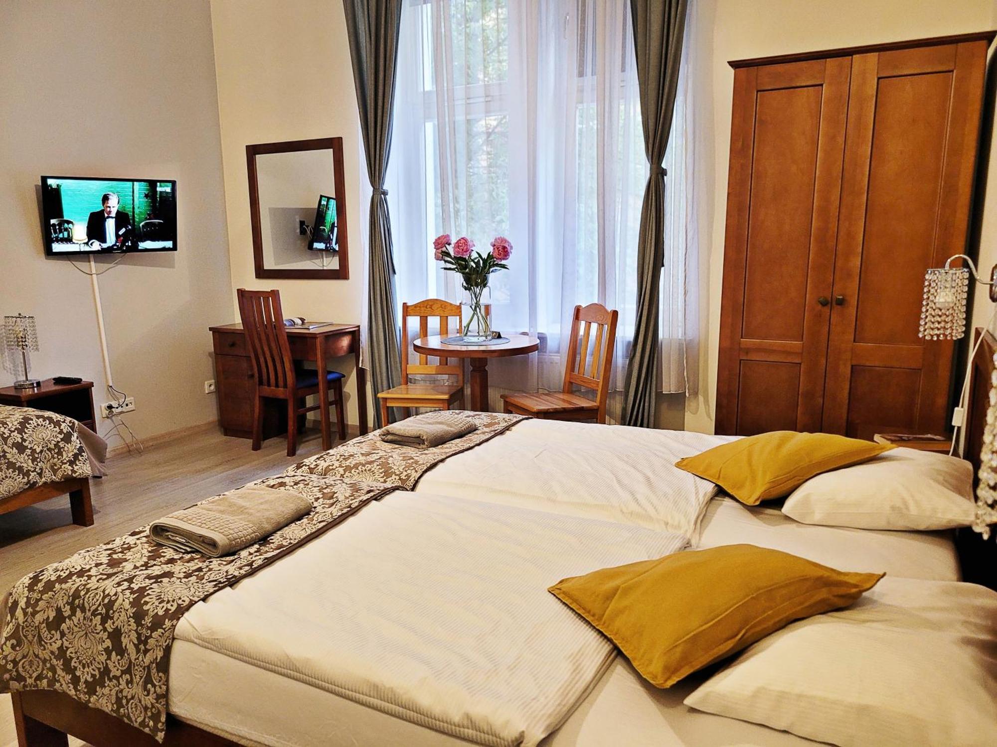 Dream Post Aparthotel Krakow Exterior photo